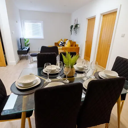 Apartment Charming And Bright Flat - Wi-fi Included!